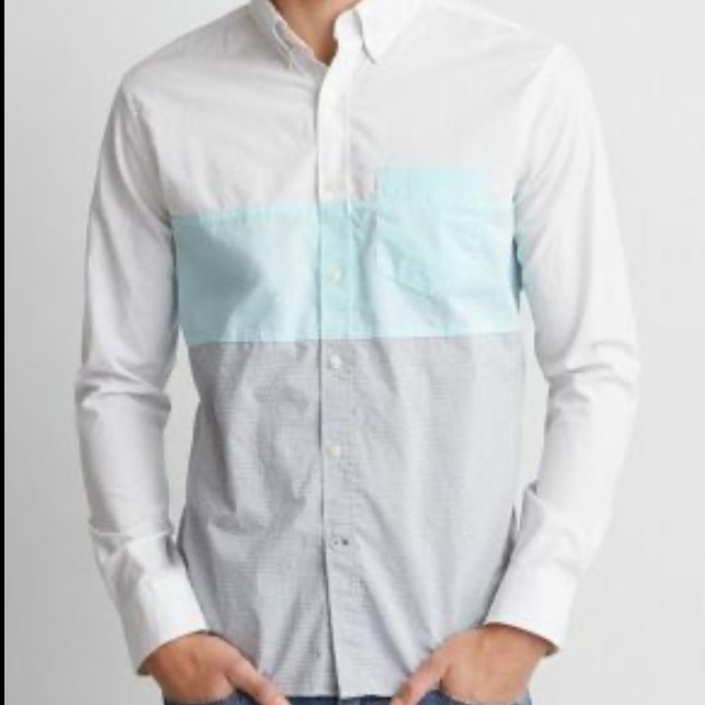 American eagle button down